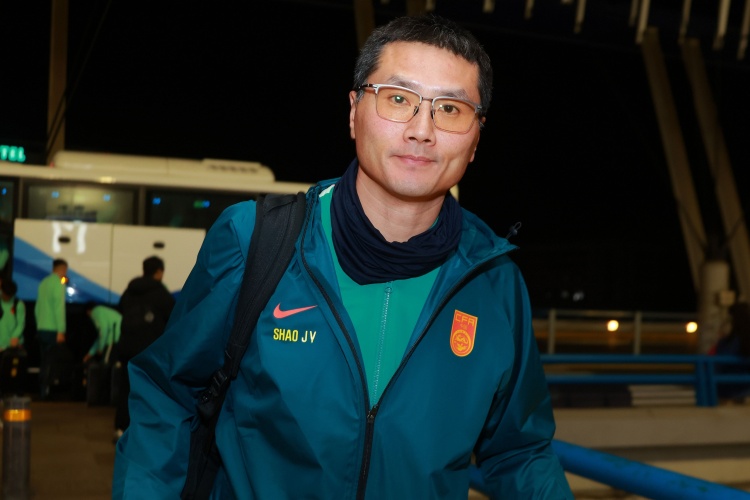 国脚感叹：就差1个进球！我们完成了对泰国队的压制